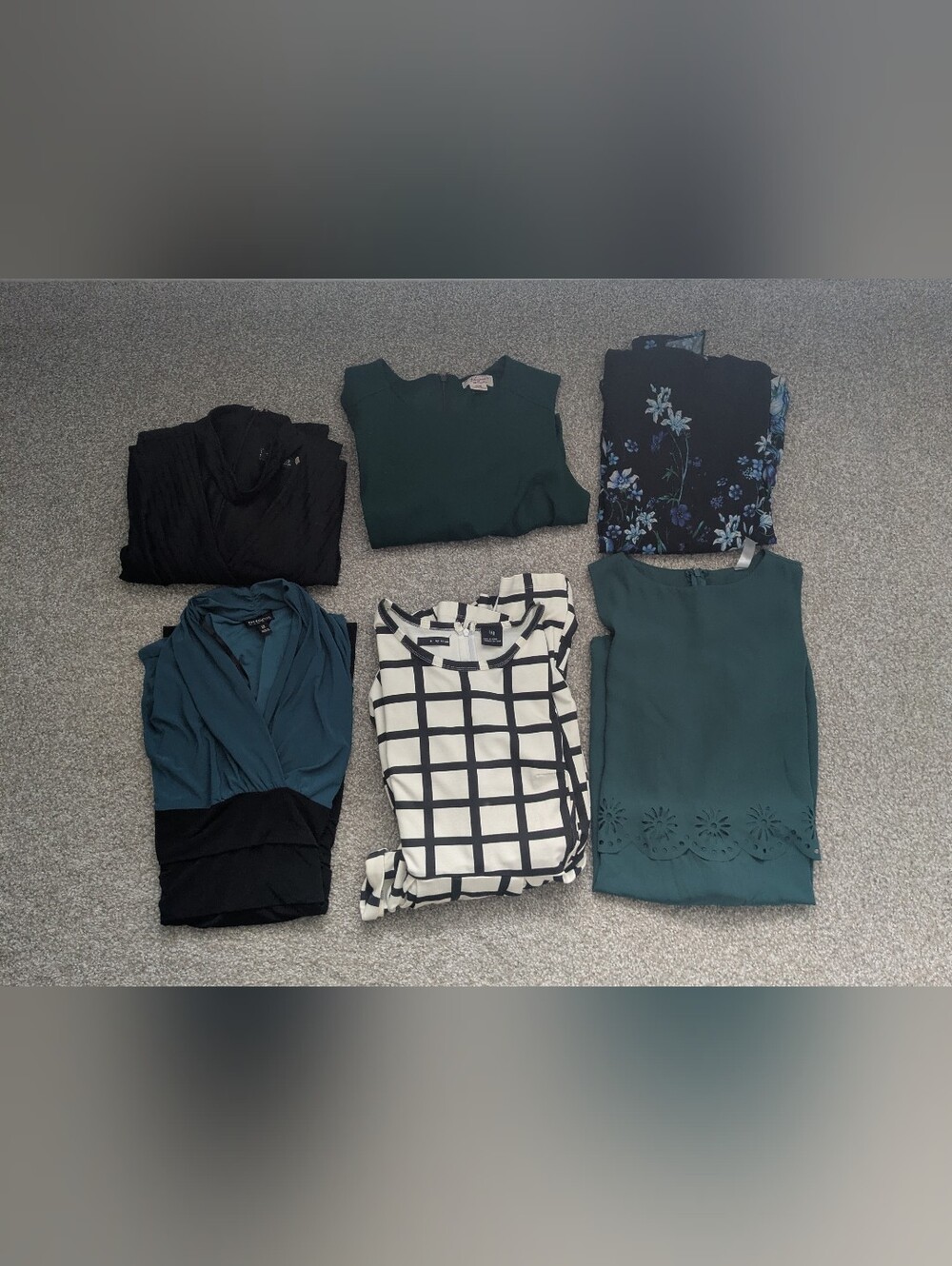 Bundle Of SIX Dresses (M/L)